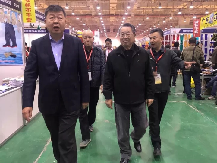 1508997903764631.jpg 640.webp (1).jpg