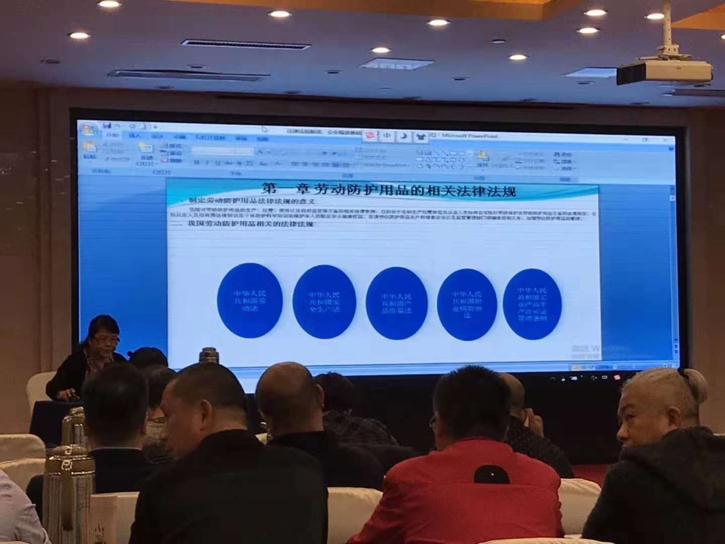 1541234580327859.jpg 1541234580327859.jpg