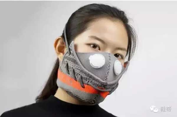 1481509493423561.jpg 129400349_14815056694441n.jpg