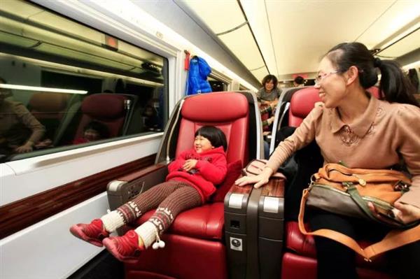 高铁为什么不用安全带?原因竟然是……