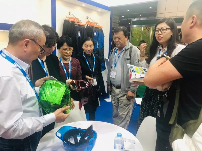 1561012054930390.jpg 2.webp.jpg