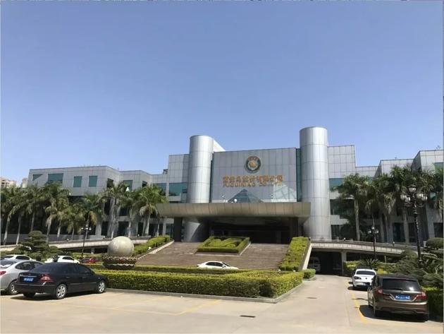 员工流失,一半厂房停工,欠债30亿!陆毅曾代言的这个品牌危险了