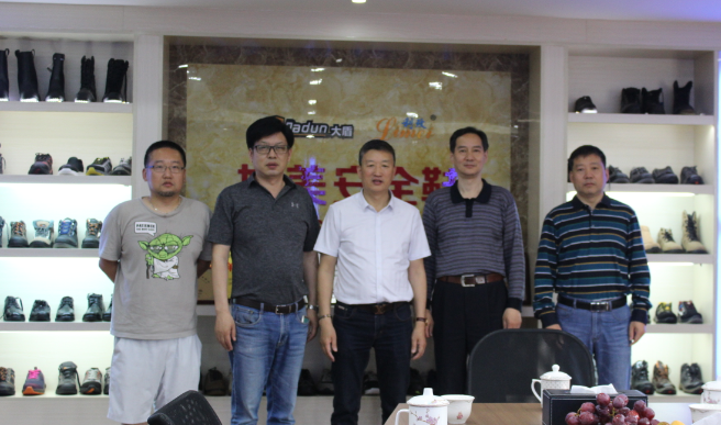 1558257552109653.png QQ图片20190519171539.png