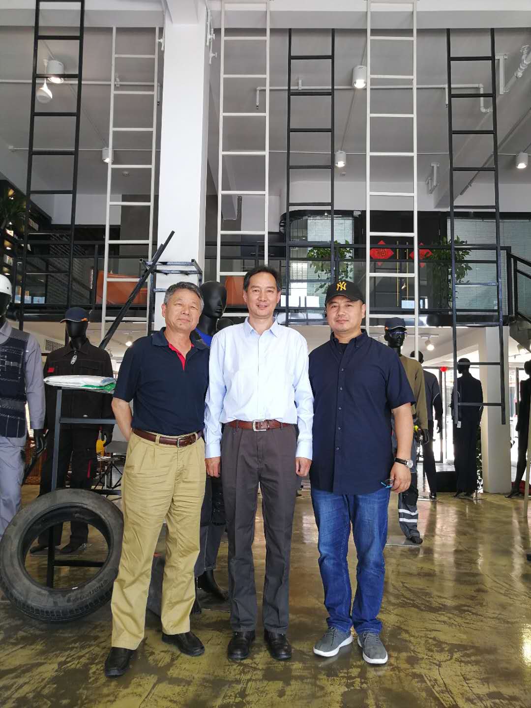 1558594582126474.jpg 1558594582126474.jpg